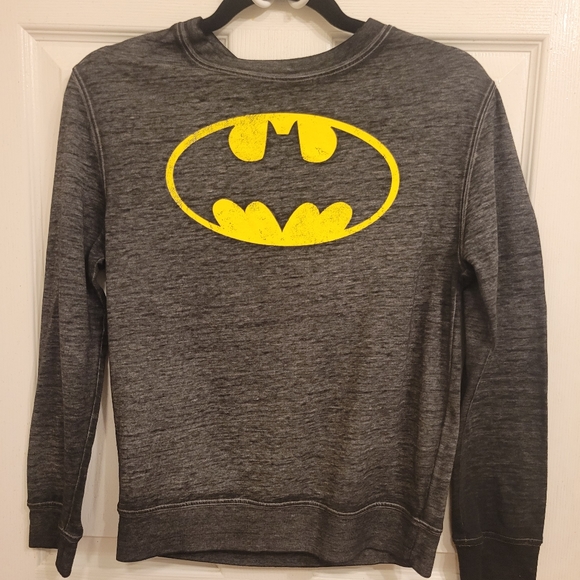 Batman Boys Size M Long Sleeve Pullover Black Washed Color - Picture 8 of 8